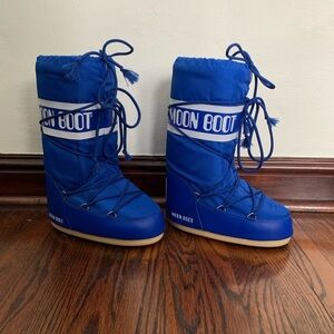 Electric Blue Moon Boots